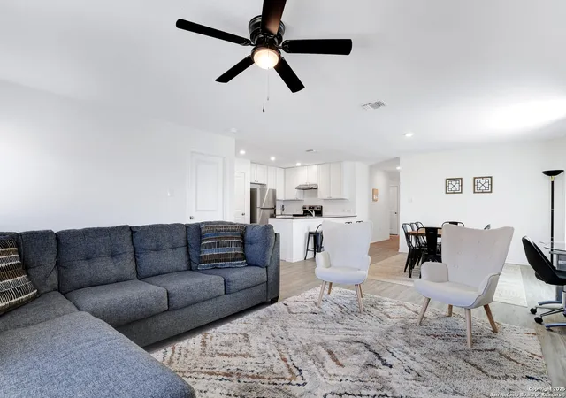 Photo 3 of Single family home for sale at 5719 Vista Point, San Antonio, TX 78242 | MLS# 1907328 | Listing updated on 2025-12-20