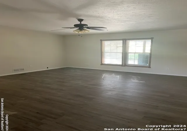 Photo 3 of Manufactured home for sale at 1218 Songbird, Canyon Lake, TX 78133 | MLS# 1907338 | Listing updated on 2026-04-15