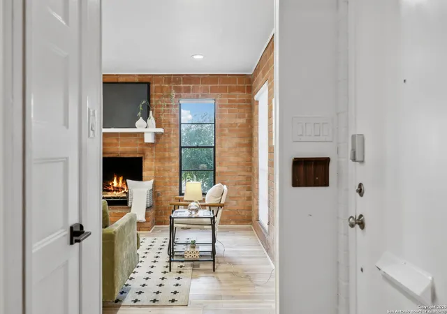 Photo 3 of Single family home for sale at 116 College, San Antonio, TX 78209 | MLS# 1907423 | Listing updated on 2025-12-31