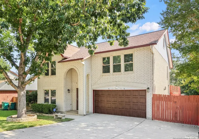 3rd image of 13410 Forum, Universal City, TX 78148 | MLS# 1907433