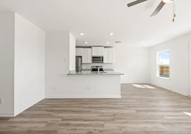 Photo 3 of Sale Pending at 16028 Stratford Cvs, Lytle, TX 78052 | MLS# 1907449 | Listing updated on 2025-09-12