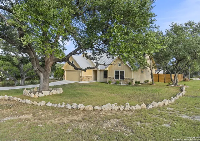 2nd image of 800 John Price, Blanco, TX 78606 | MLS# 1907487