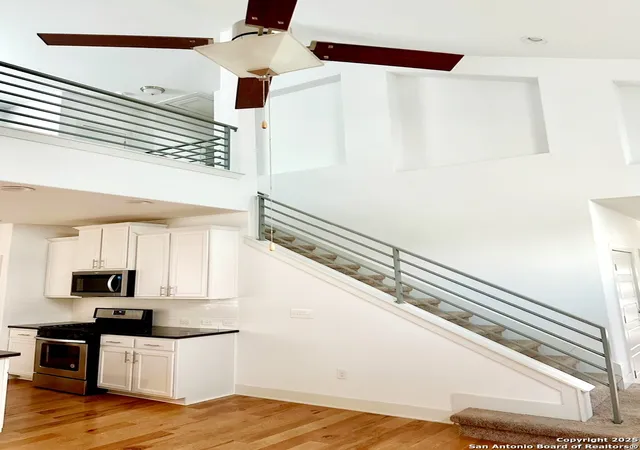 3rd image of 7206 Crandower, Austin, TX 78741 | MLS# 1907497