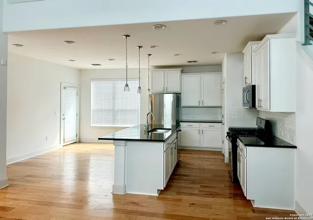 5th image of 7206 Crandower, Austin, TX 78741 | MLS# 1907497