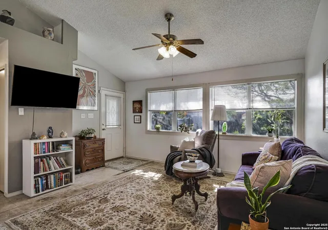 Photo 3 of Sale Pending at 3614 Ridge Country, San Antonio, TX 78247 | MLS# 1907555 | Listing updated on 2025-12-18