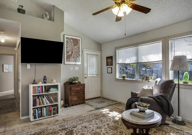 Photo 4 of Sale Pending at 3614 Ridge Country, San Antonio, TX 78247 | MLS# 1907555 | Listing updated on 2025-12-18