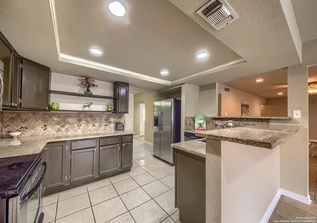 3rd image of 8326 Delphian, Universal City, TX 78148 | MLS# 1907577