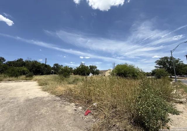 Photo 2 of Land for sale at 2507 W Southcross, San Antonio, TX 78211 | MLS# 1907638 | Listing updated on 2025-09-25