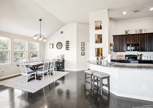 4th image of 379 Primrose, New Braunfels, TX 78132 | MLS# 1907665