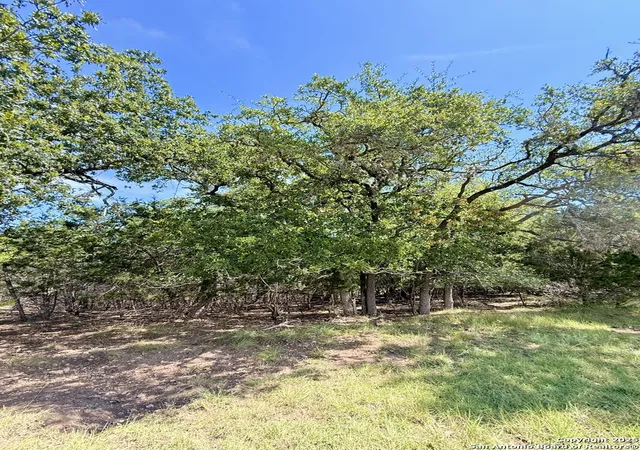4th image of Lot 3 Nakomis Dr, Bandera, TX 78003 | MLS# 1907693