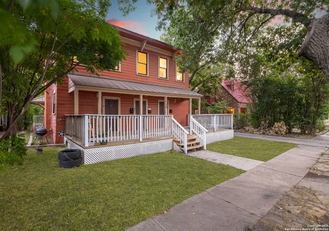 Photo 3 of Multi family home for sale at 1614 W Kings Hwy, San Antonio, TX 78201 | MLS# 1907700 | Listing updated on 2026-01-03