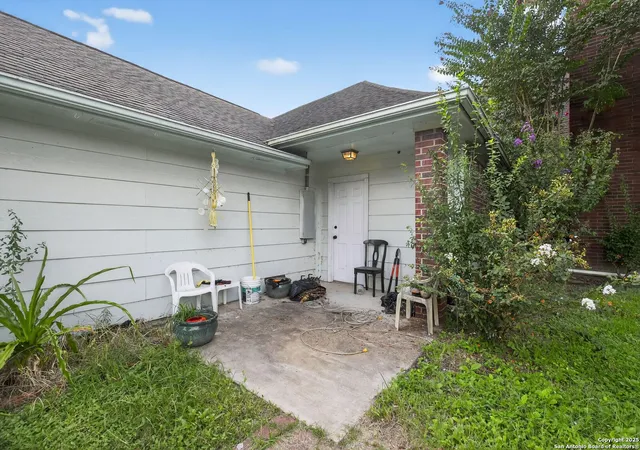 28th image of 5115 Turnberry Ct, Pasadena, TX 77505 | MLS# 1907725