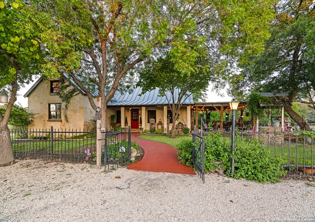 Photo 1 of Land for sale at 303 Fm 1621, Comfort, TX 78013 | MLS# 1907745 | Listing updated on 2025-09-26