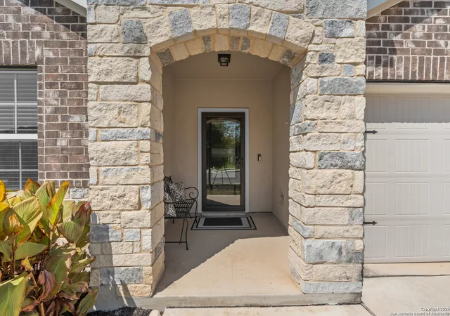 Photo 1 of Sale Pending at 6215 Carriage Cape, San Antonio, TX 78261 | MLS# 1907759 | Listing updated on 2025-10-01