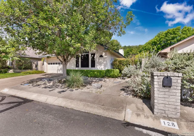 Photo 2 of Sale Pending at 128 Terrace, Kerrville, TX 78028 | MLS# 1907763 | Listing updated on 2025-10-07