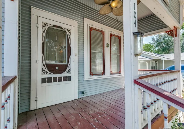 Photo 3 of Sale Pending at 104 Elm, Cibolo, TX 78108 | MLS# 1907772 | Listing updated on 2025-10-04