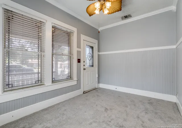 Photo 4 of Sale Pending at 104 Elm, Cibolo, TX 78108 | MLS# 1907772 | Listing updated on 2025-10-04