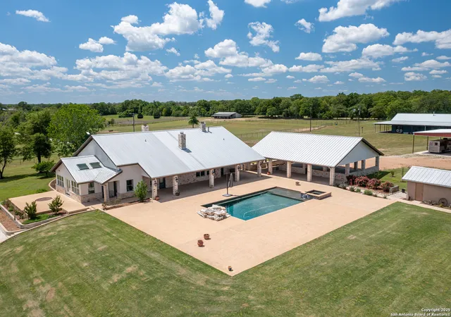 Photo 3 of Single family home for sale at 9560 Old Colony Line, Dale, TX 78616 | MLS# 1907783 | Listing updated on 2025-09-26