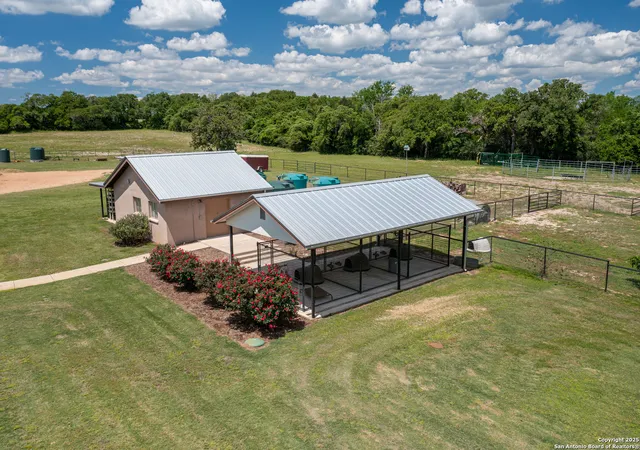 Photo 4 of Single family home for sale at 9560 Old Colony Line, Dale, TX 78616 | MLS# 1907783 | Listing updated on 2025-09-26
