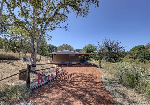 Photo 3 of Sale Pending at 1505 Katy Ln, Kerrville, TX 78028 | MLS# 1907838 | Listing updated on 2026-04-10
