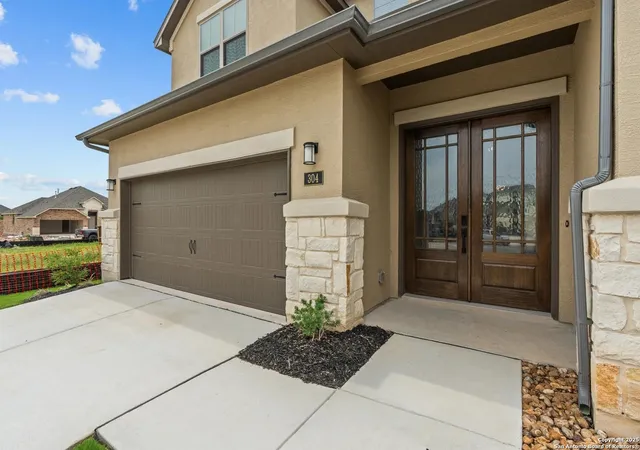 4th image of 304 Flathead Lake, New Braunfels, TX 78130 | MLS# 1907877
