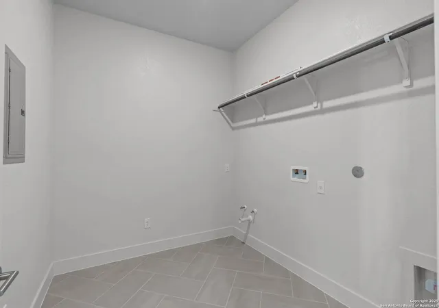 5th image of 504 Lac Du Ciel, New Braunfels, TX 78130 | MLS# 1907901
