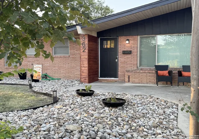 Photo 2 of Single family home for sale at 362 Springwood, San Antonio, TX 78216 | MLS# 1907906 | Listing updated on 2025-11-27