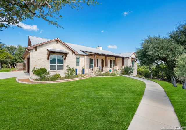 Photo 2 of Sale Pending at 2337 Comal Springs, Canyon Lake, TX 78133 | MLS# 1907913 | Listing updated on 2025-12-15