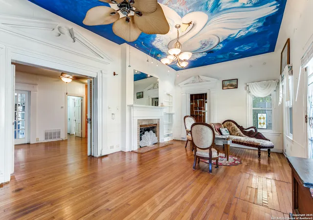 Photo 4 of Sale Pending at 342 Alexander Hamilton, San Antonio, TX 78228 | MLS# 1907951 | Listing updated on 2026-08-18