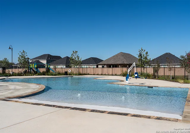Photo 3 of Sale Pending at 9435 Platte Pl, San Antonio, TX 78221 | MLS# 1908003 | Listing updated on 2025-11-10