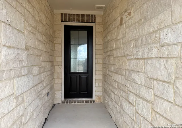 Photo 3 of Sale Pending at 180 Heidi Hill, Castroville, TX 78253 | MLS# 1908030 | Listing updated on 2025-10-27