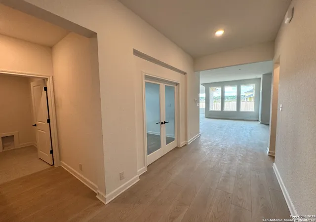 Photo 4 of Sale Pending at 180 Heidi Hill, Castroville, TX 78253 | MLS# 1908030 | Listing updated on 2025-10-27