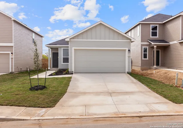 Photo 1 of Sale Pending at 5222 Big Oak Run, Elmendorf, TX 78112 | MLS# 1908046 | Listing updated on 2026-03-31