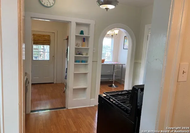 Photo 4 of House for sale at 217 Allensworth, San Antonio, TX 78209 | MLS# 1908048 | Listing updated on 2025-09-27
