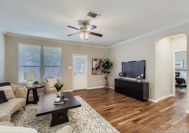 4th image of 338 Colonial Bluff, Universal City, TX 78148 | MLS# 1908062