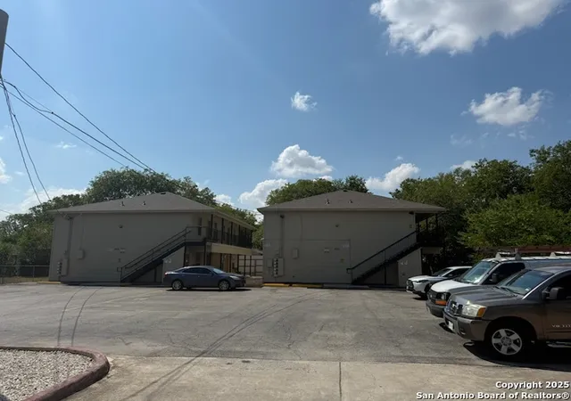 Photo 2 of House for sale at 930 Drury, San Antonio, TX 78221 | MLS# 1908087 | Listing updated on 2025-09-27