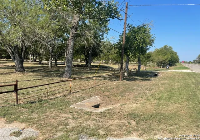 Photo 1 of Land for sale at 1125 San Marcos Hwy, Luling, TX 78648 | MLS# 1908098 | Listing updated on 2026-01-24