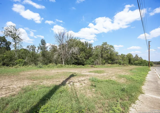 1st image of 319 Bundy, San Antonio, TX 78220 | MLS# 1908101