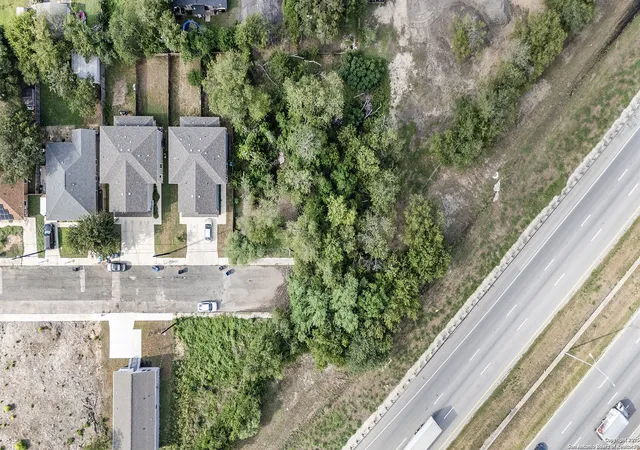 3rd image of 319 Bundy, San Antonio, TX 78220 | MLS# 1908101