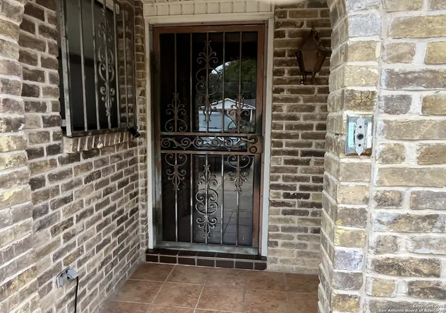3rd image of 6214 Farragut Dr, San Antonio, TX 78238 | MLS# 1908125