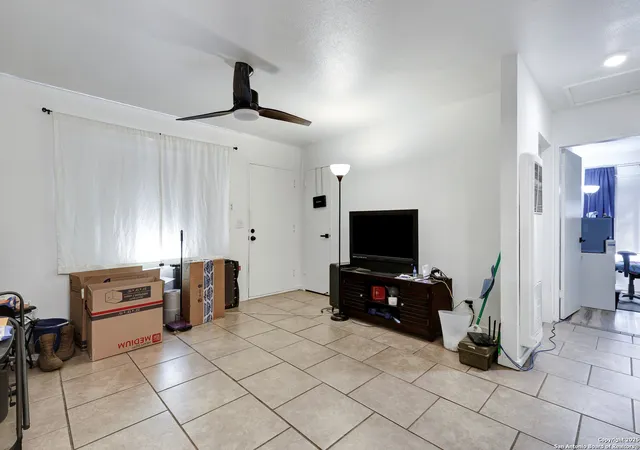 Photo 4 of Multi family home for sale at 501 Westwood, San Antonio, TX 78212 | MLS# 1908137 | Listing updated on 2026-03-14