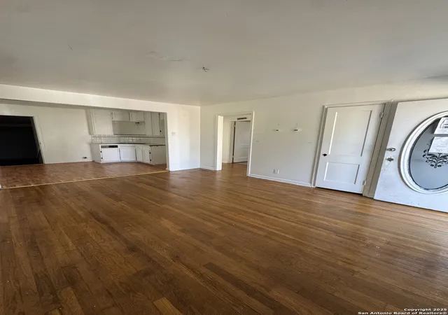 Photo 2 of Single family home for sale at 714 Rochambeau, San Antonio, TX 78214 | MLS# 1908185 | Listing updated on 2025-09-27