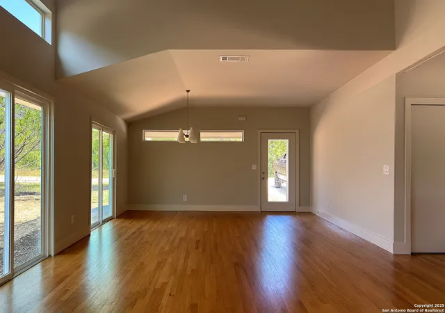 Photo 4 of Single family home for sale at 42 Wide Canyon, Wimberley, TX 78676 | MLS# 1908247 | Listing updated on 2025-11-02