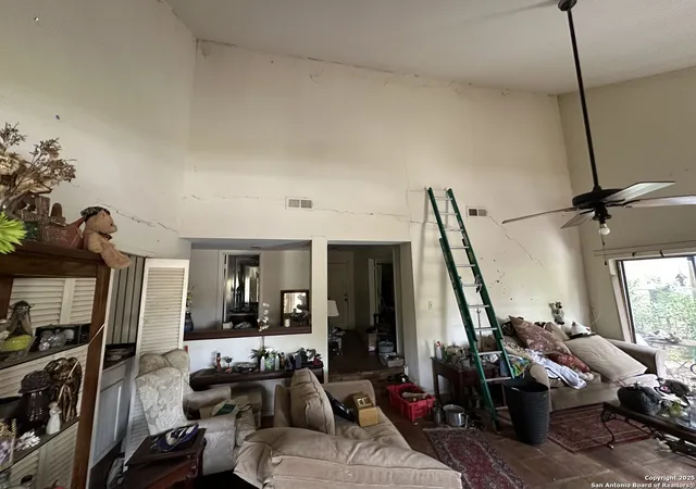 Photo 3 of Sale Pending at 11818 Button Willow Cv, San Antonio, TX 78213 | MLS# 1908332 | Listing updated on 2026-05-12