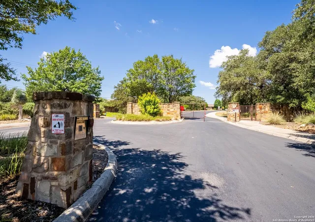 27th image of 13131 Sulphur Trails, San Antonio, TX 78253 | MLS# 1908345