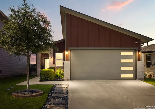 2nd image of 120 New Hampton, San Marcos, TX 78666 | MLS# 1908346