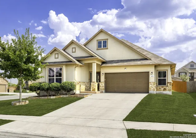 Photo 2 of Single family home for sale at 4696 Grey Sotol, Cibolo, TX 78108 | MLS# 1908407 | Listing updated on 2025-11-25