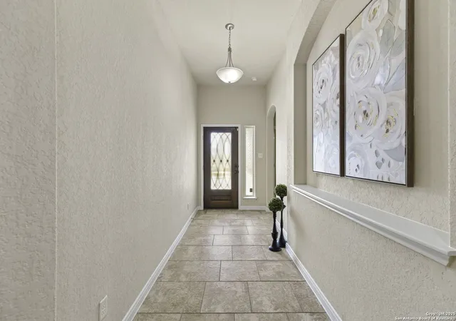 Photo 3 of Single family home for sale at 4696 Grey Sotol, Cibolo, TX 78108 | MLS# 1908407 | Listing updated on 2025-11-25