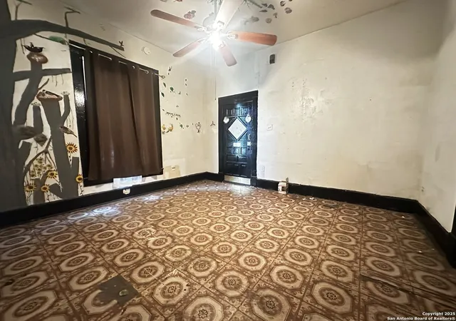 Photo 3 of Single family home for sale at 640 Porter, San Antonio, TX 78210 | MLS# 1908438 | Listing updated on 2025-09-28