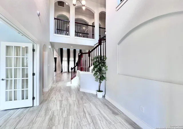 Photo 4 of Sale Pending at 15110 Westface, San Antonio, TX 78233 | MLS# 1908444 | Listing updated on 2025-10-26